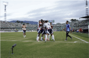 Alt Con la destacada participación de los jugadores paraguayos Guillermo Paiva y Christian Javier Báez, Junior se lleva la victoria frente a Atlético Nacional